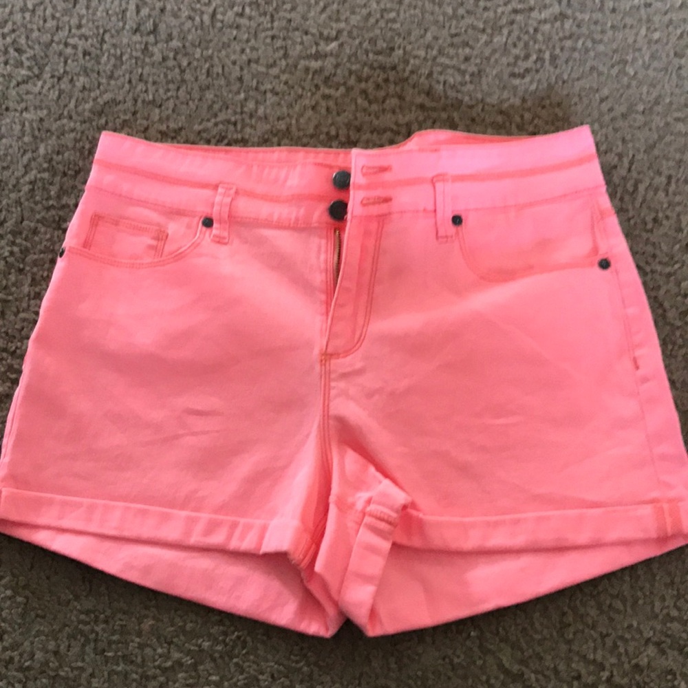 Women’s shorts